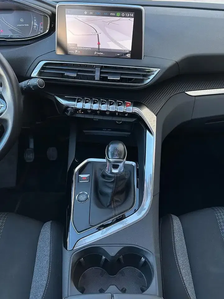 Peugeot 5008 - Thumbnail 13