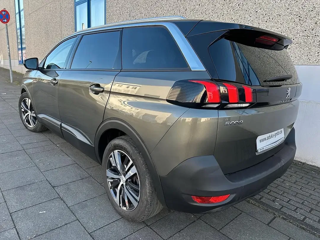 Peugeot 5008 - Thumbnail 8
