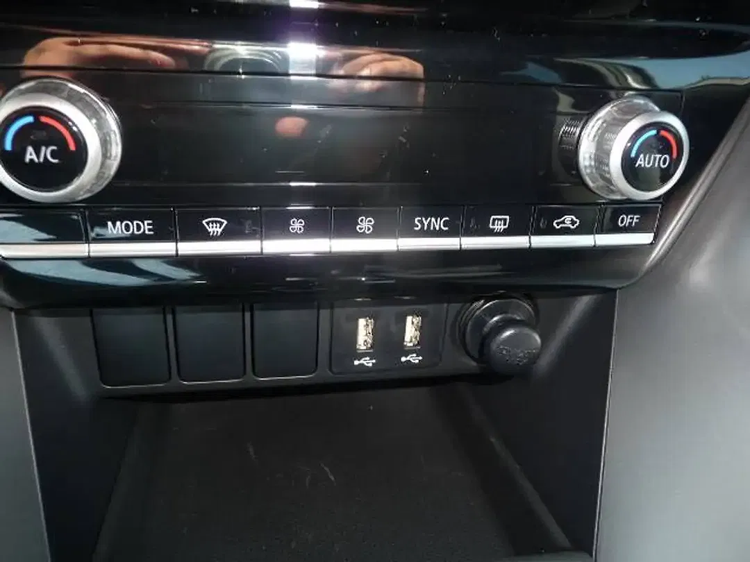 Mitsubishi Eclipse Cross - Thumbnail 4