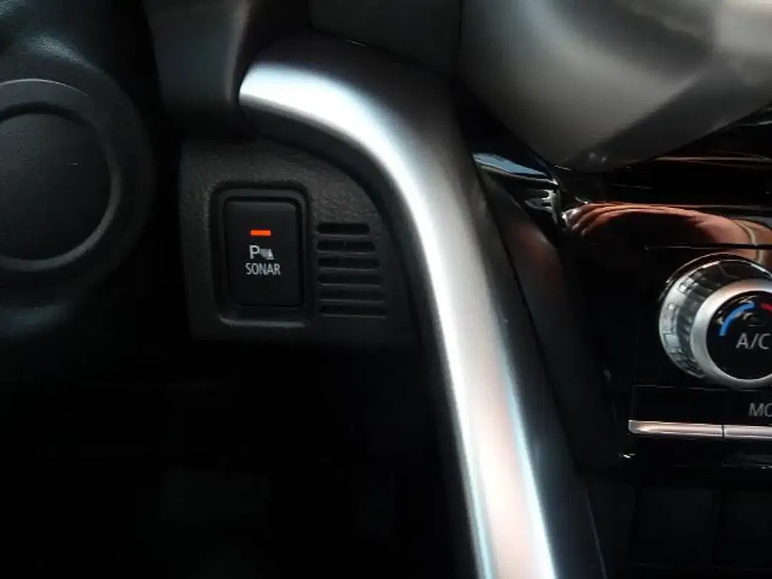 Mitsubishi Eclipse Cross - Thumbnail 5