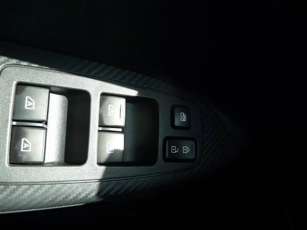 Mitsubishi Eclipse Cross - Thumbnail 8