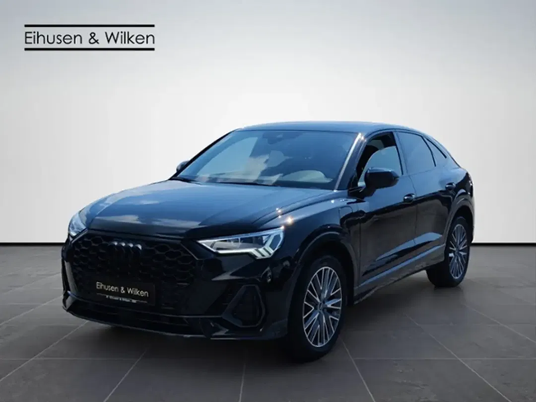Audi Q3 - Thumbnail 2