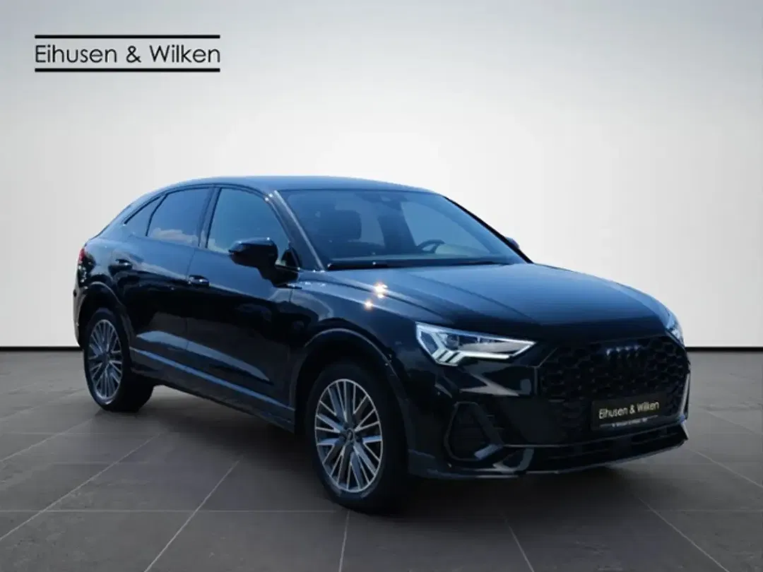 Audi Q3 - Thumbnail 8