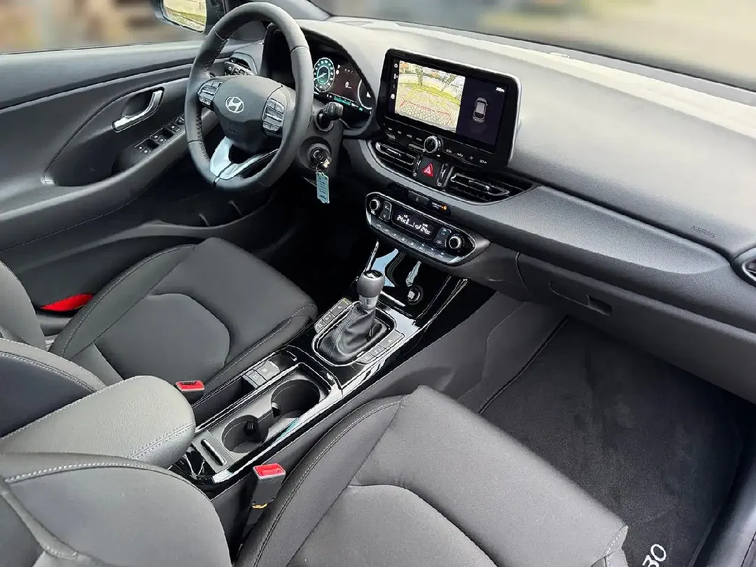 Hyundai i30 - Thumbnail 14