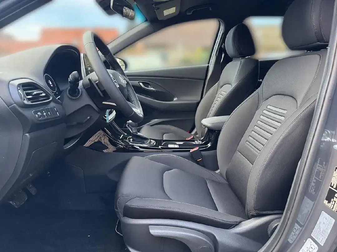 Hyundai i30 - Thumbnail 7