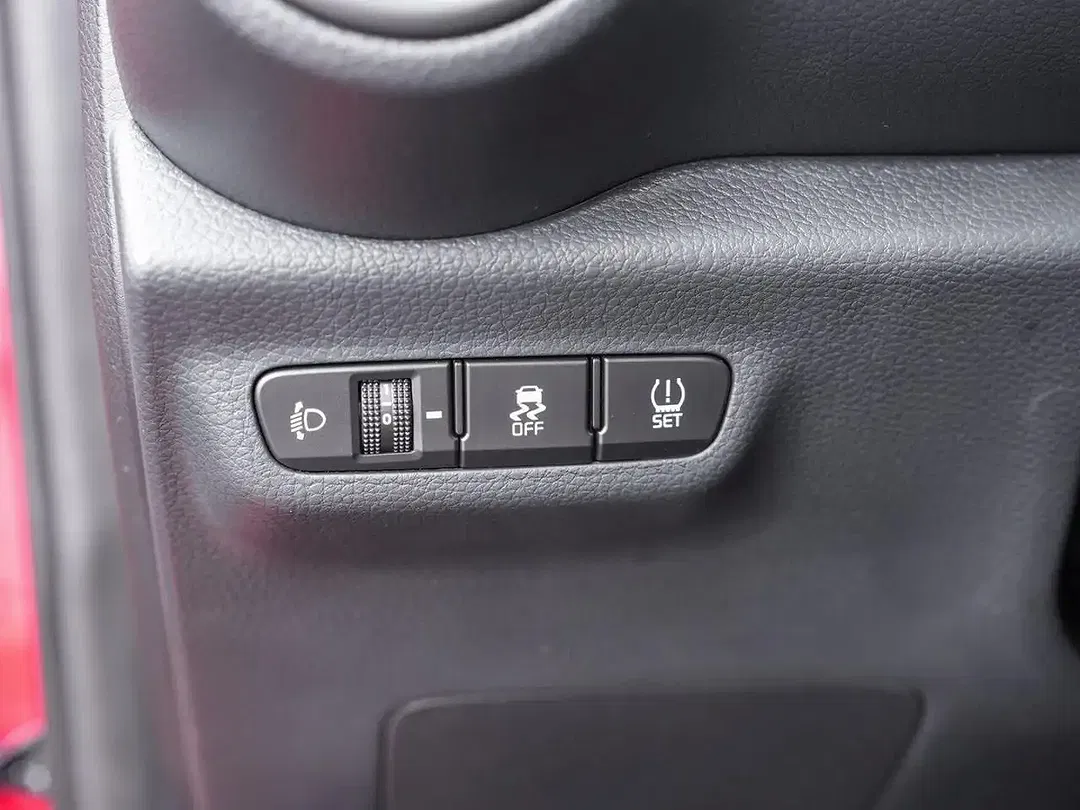 Kia Picanto - Thumbnail 10
