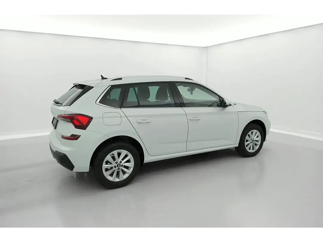 Skoda Kamiq - Thumbnail 12