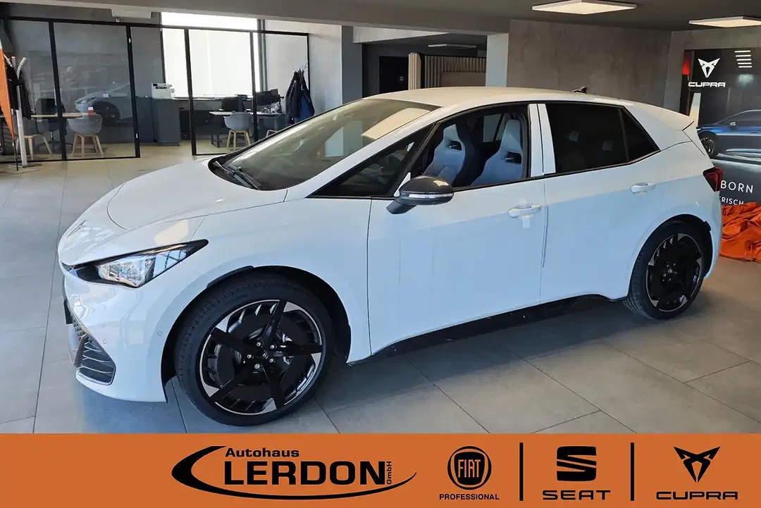 CUPRA Born - Thumbnail 1