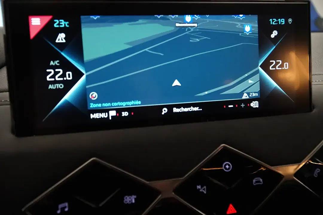 DS Automobiles DS 3 Crossback - Thumbnail 10