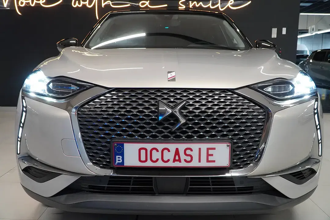 DS Automobiles DS 3 Crossback - Thumbnail 2