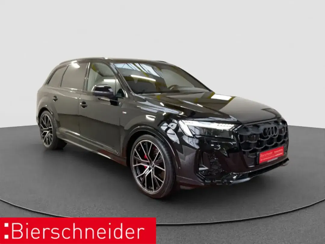 Audi Q7 - Thumbnail 3