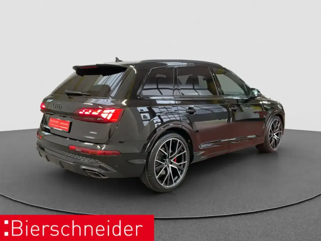 Audi Q7 - Thumbnail 6