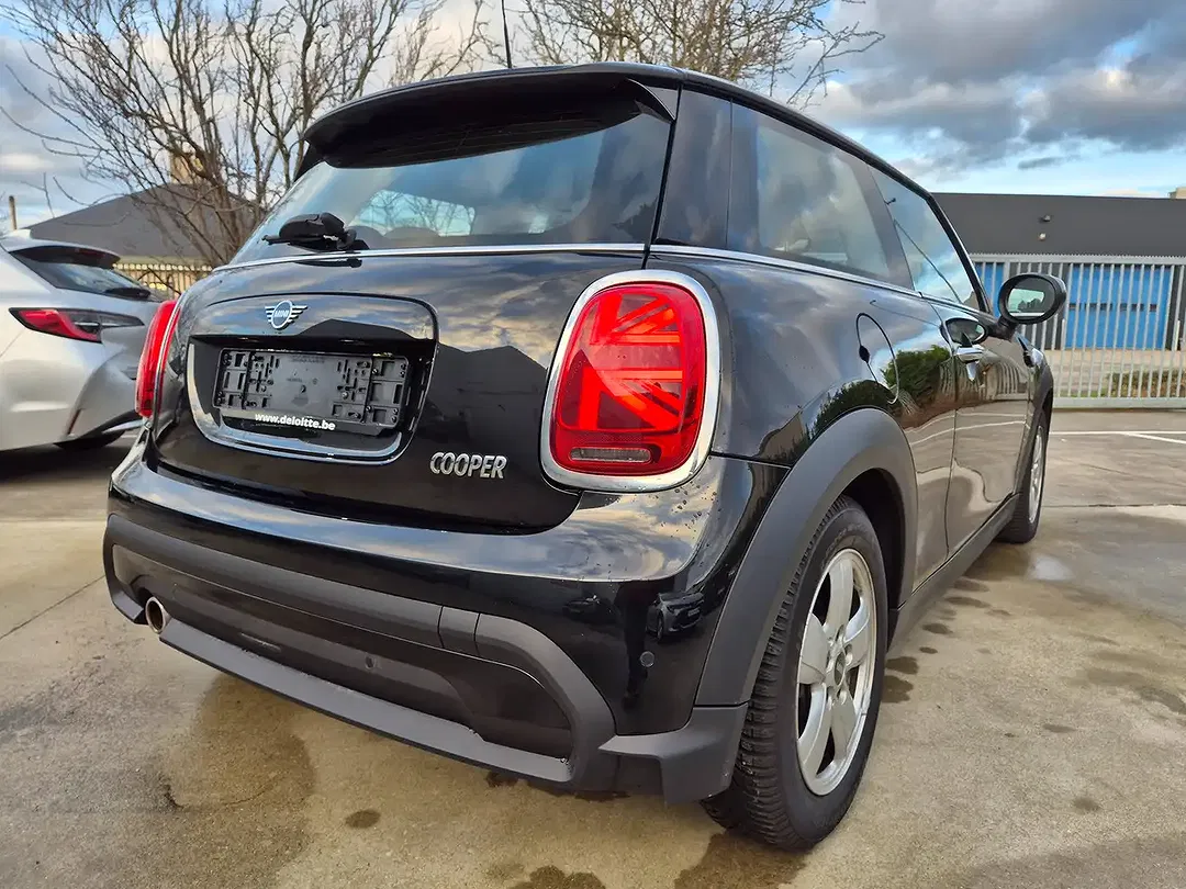 MINI Cooper - Thumbnail 11