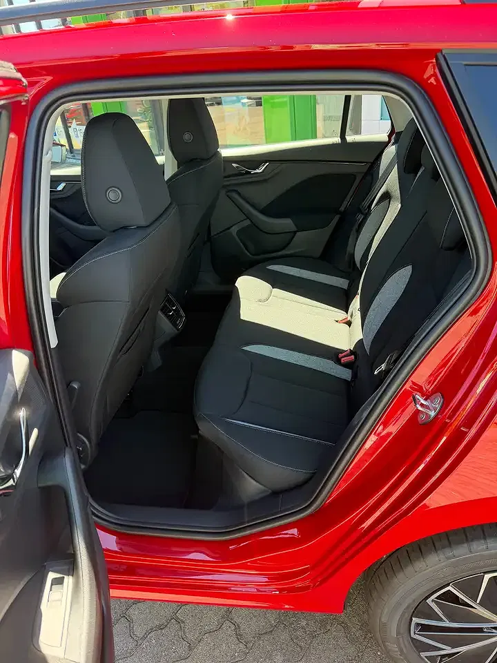 Skoda Kamiq - Thumbnail 13
