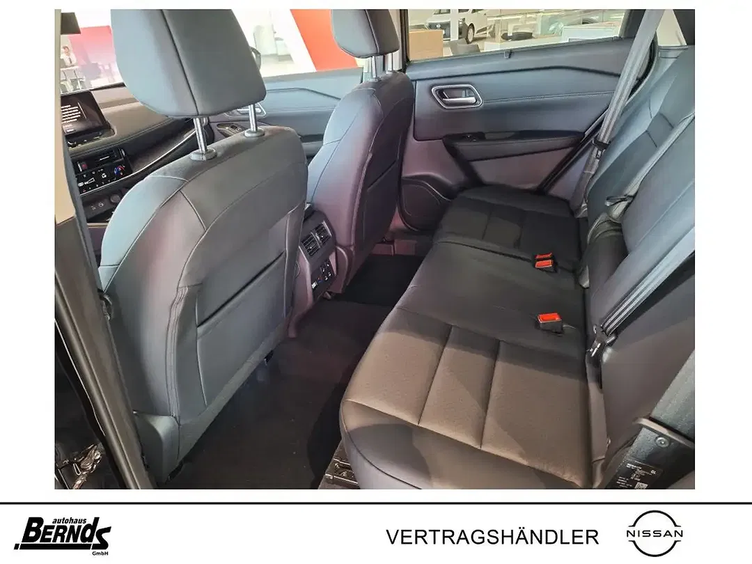 Nissan X-Trail - Thumbnail 10