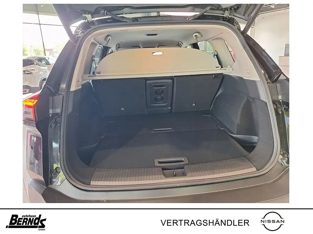 Nissan X-Trail - Thumbnail 6