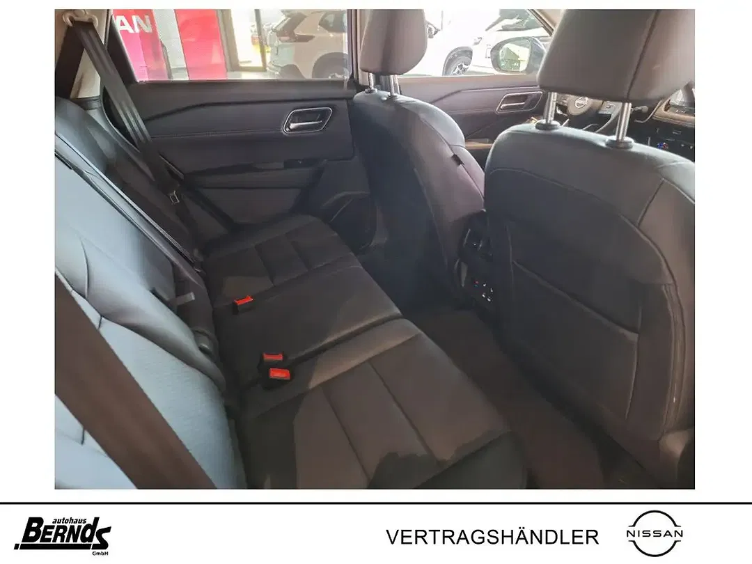 Nissan X-Trail - Thumbnail 9