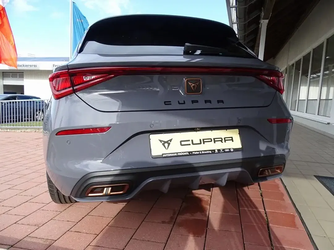 CUPRA Leon - Thumbnail 5