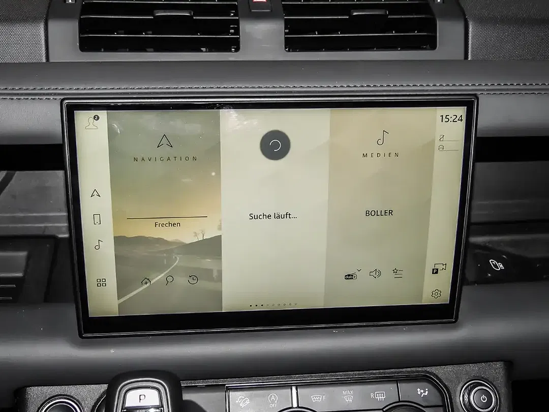Land Rover Defender - Thumbnail 10
