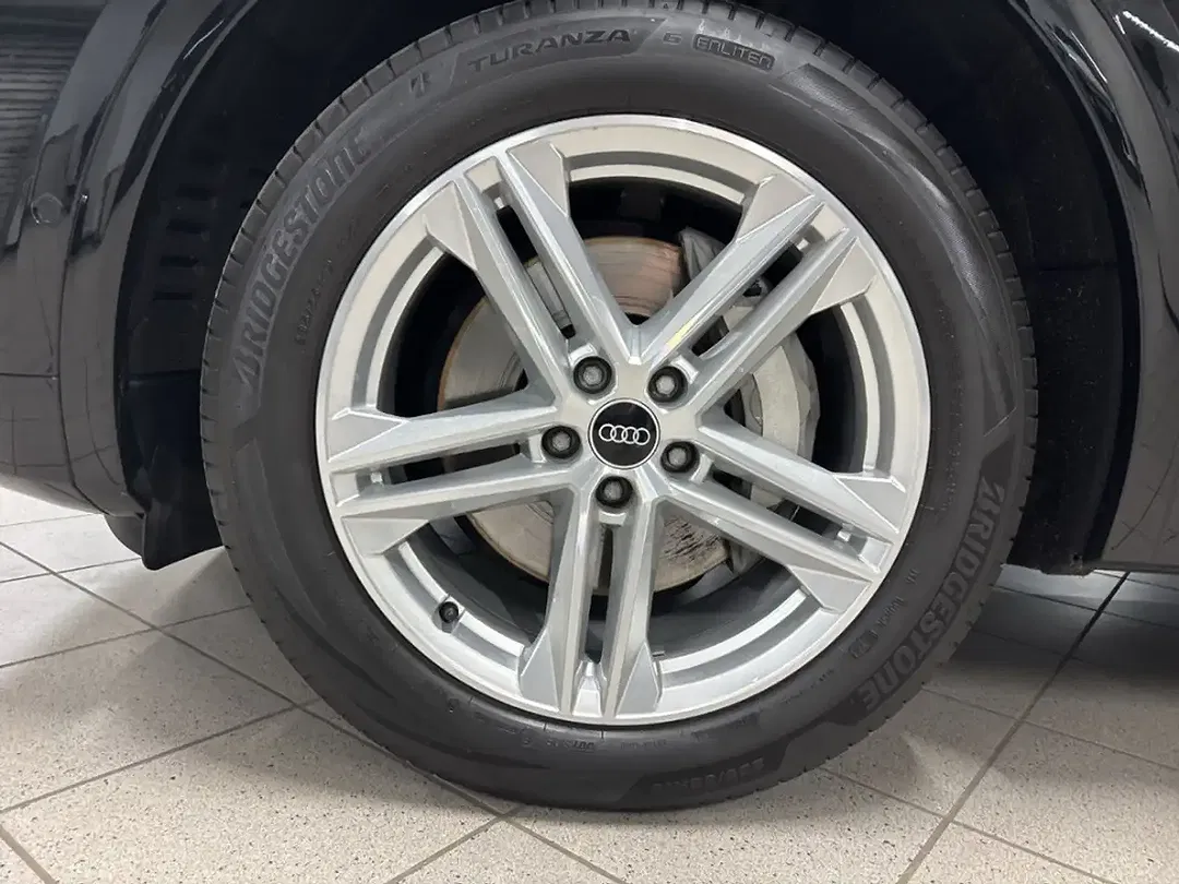 Audi Q5 - Thumbnail 4