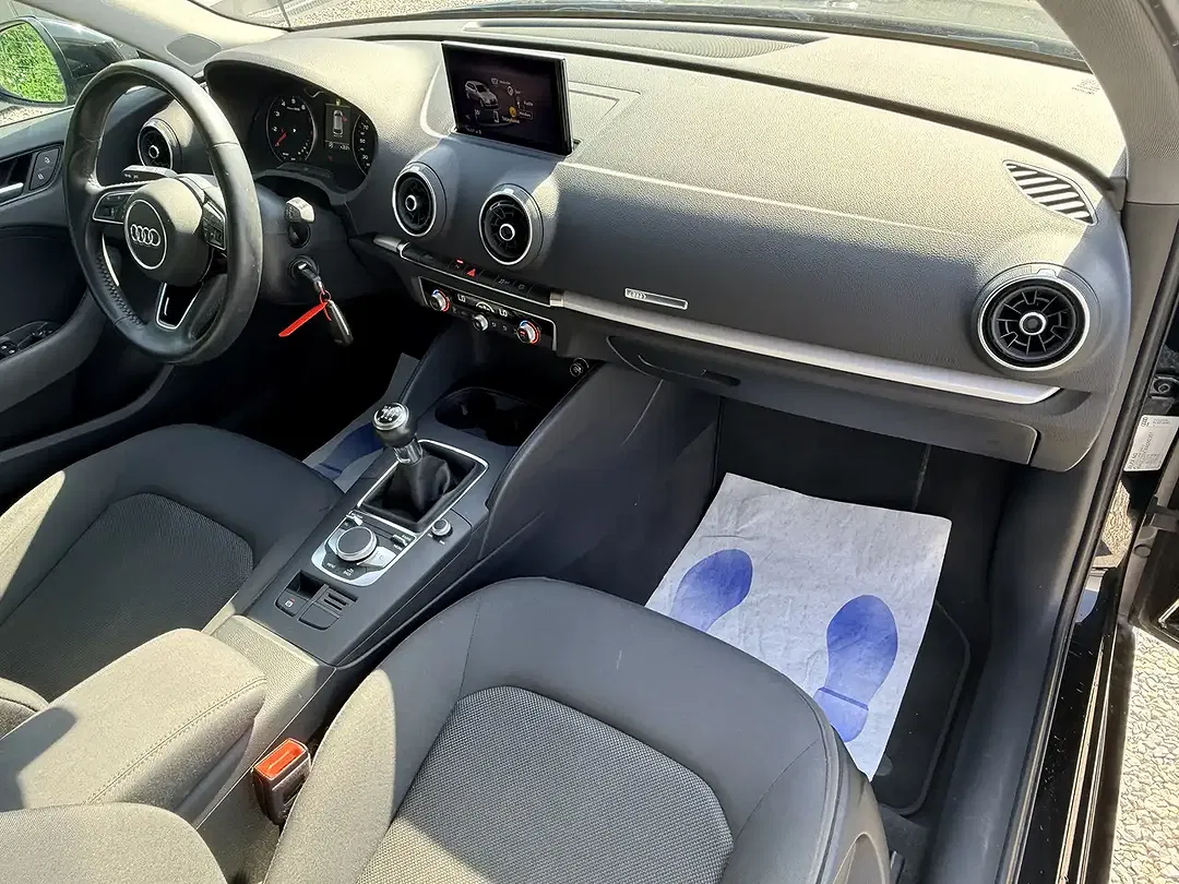 Audi A3 - Thumbnail 11