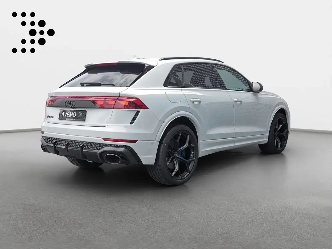 Audi RS Q8 - Thumbnail 1