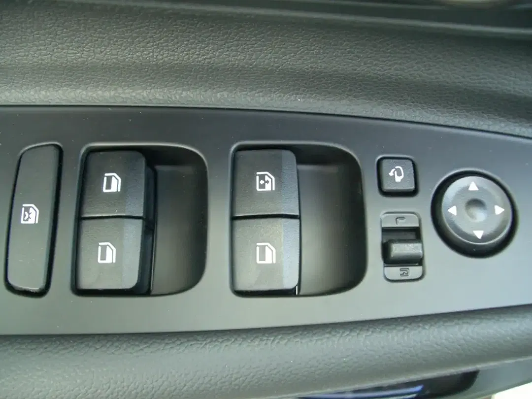 Hyundai i20 - Thumbnail 22