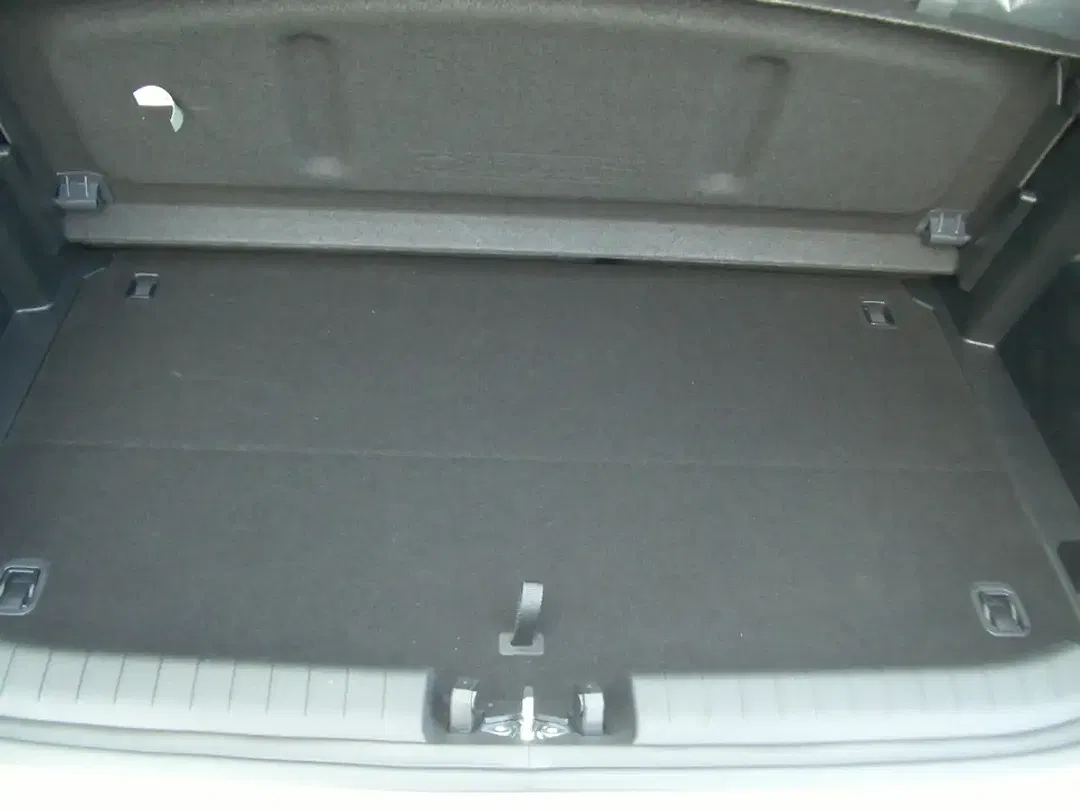 Hyundai i20 - Thumbnail 26