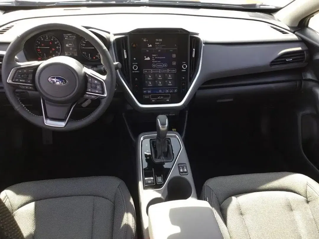 Subaru Crosstrek - Thumbnail 12