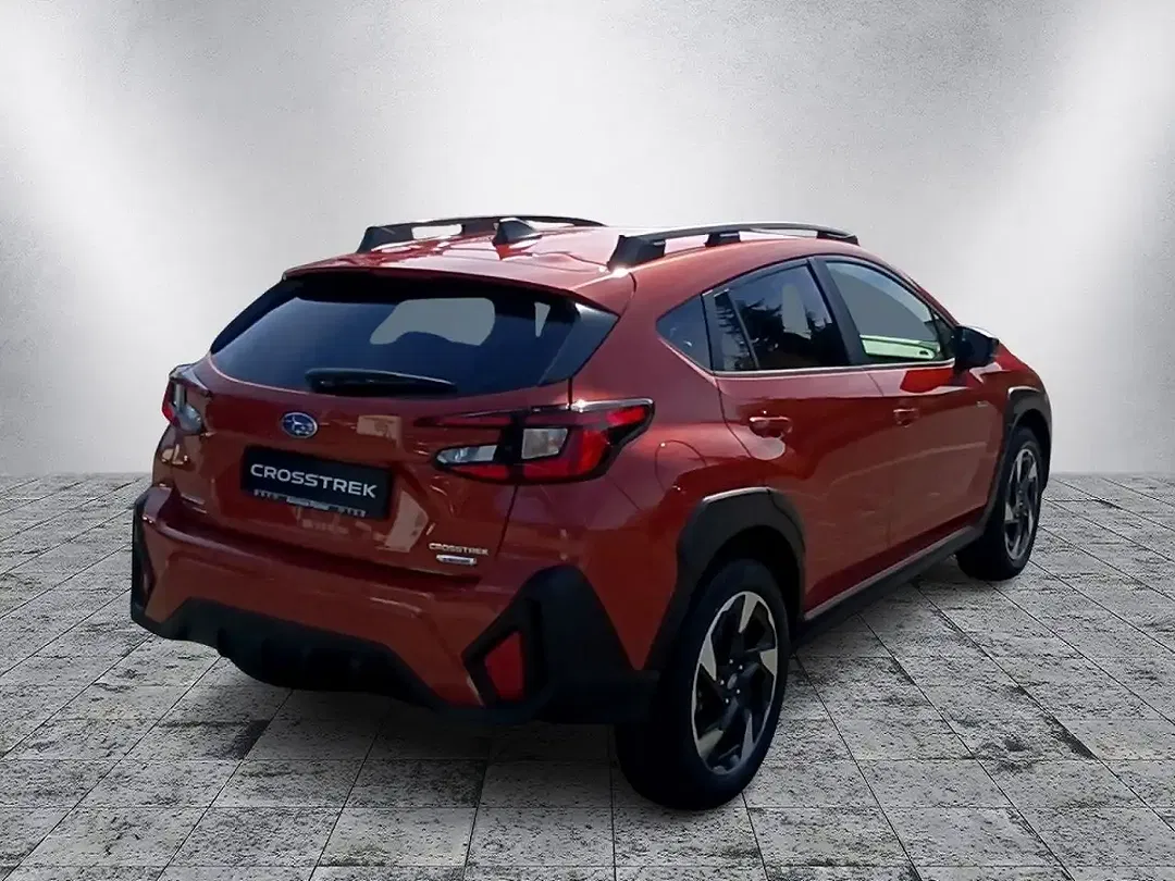 Subaru Crosstrek - Thumbnail 3