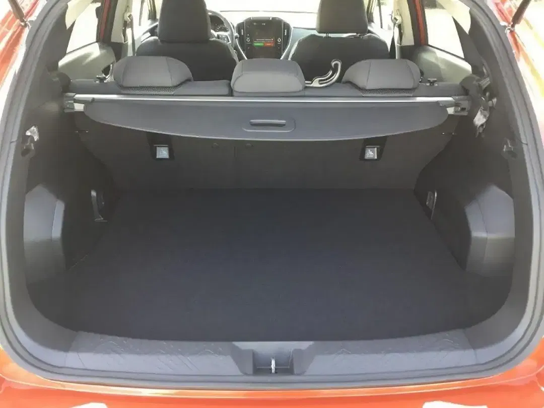 Subaru Crosstrek - Thumbnail 6