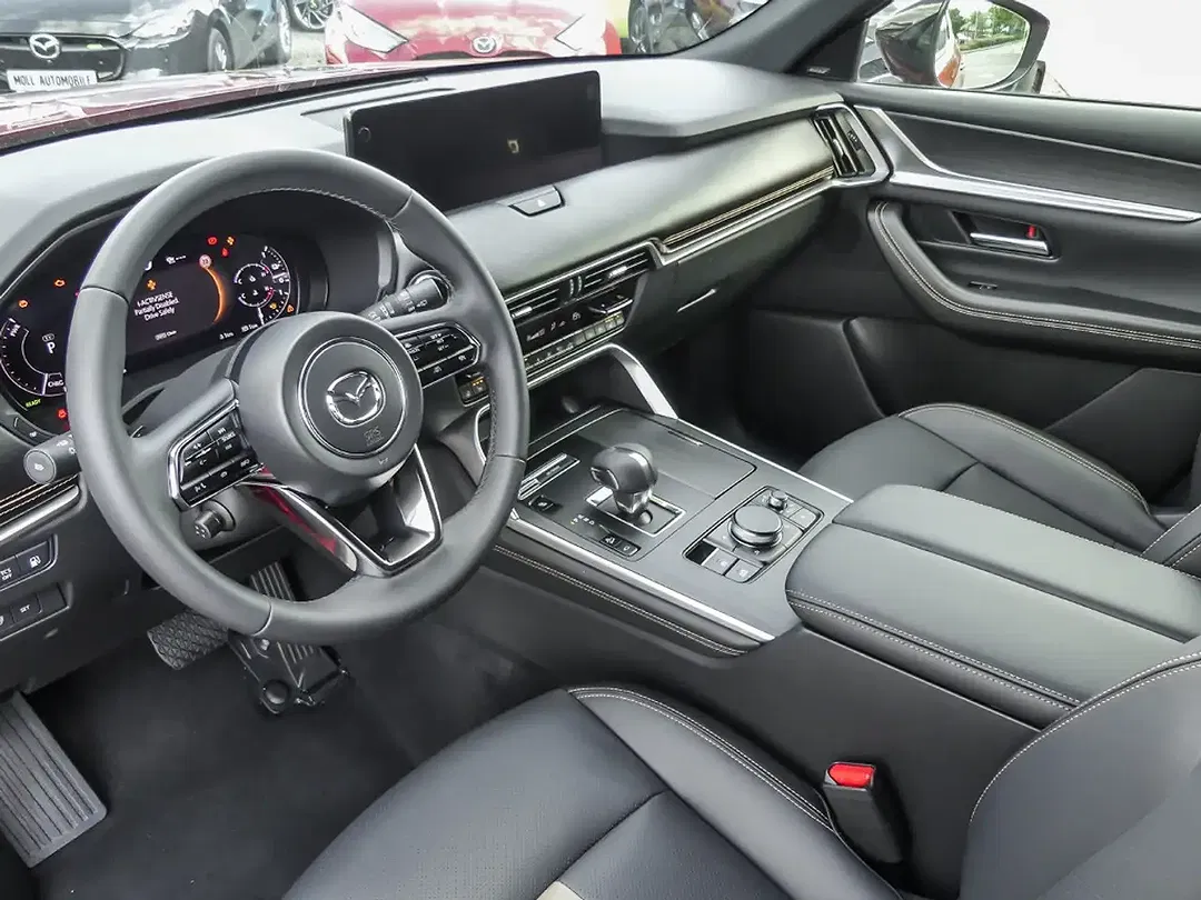 Mazda CX-60 - Thumbnail 4