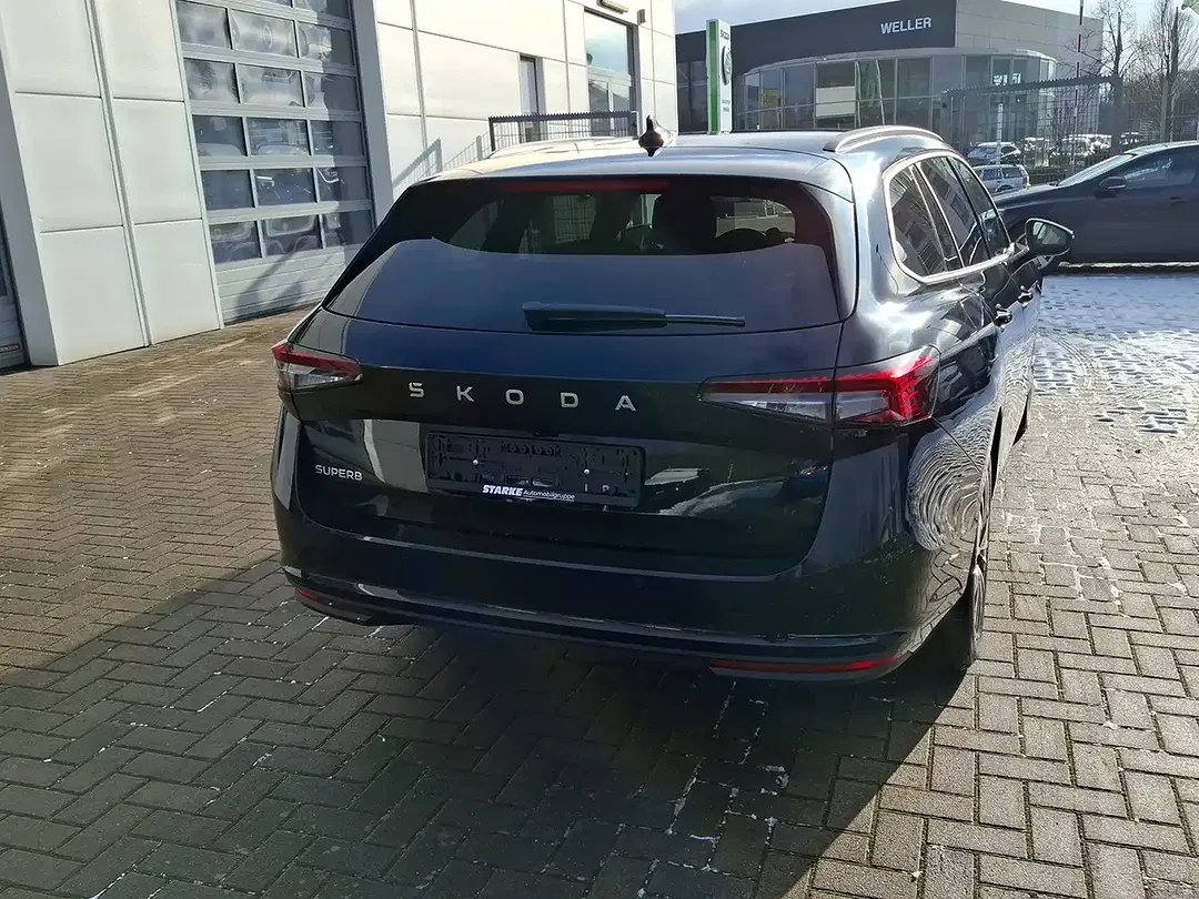 Skoda Superb - Thumbnail 14
