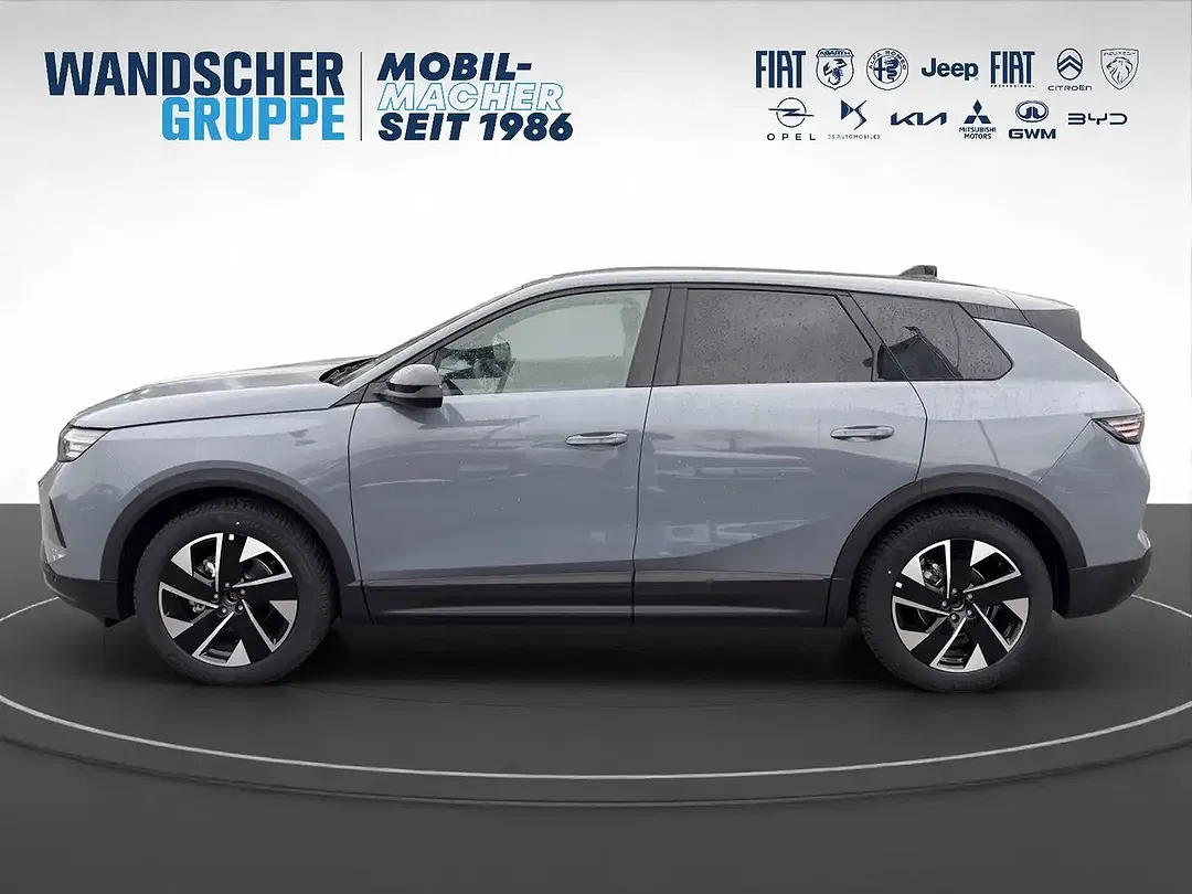 Opel Grandland - Thumbnail 2