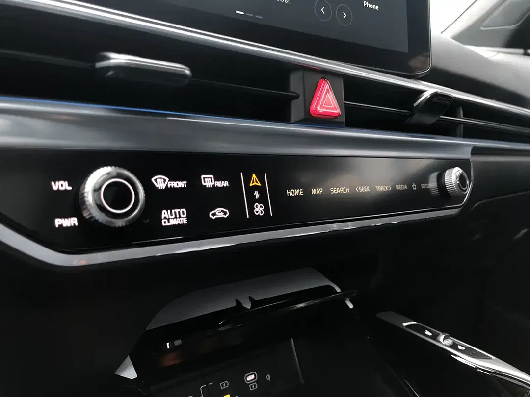 Kia Sorento - Thumbnail 14