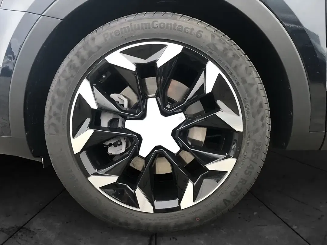 Kia Sorento - Thumbnail 5