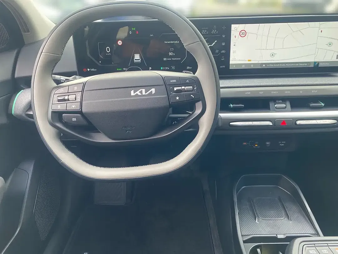 Kia EV4 - Thumbnail 11