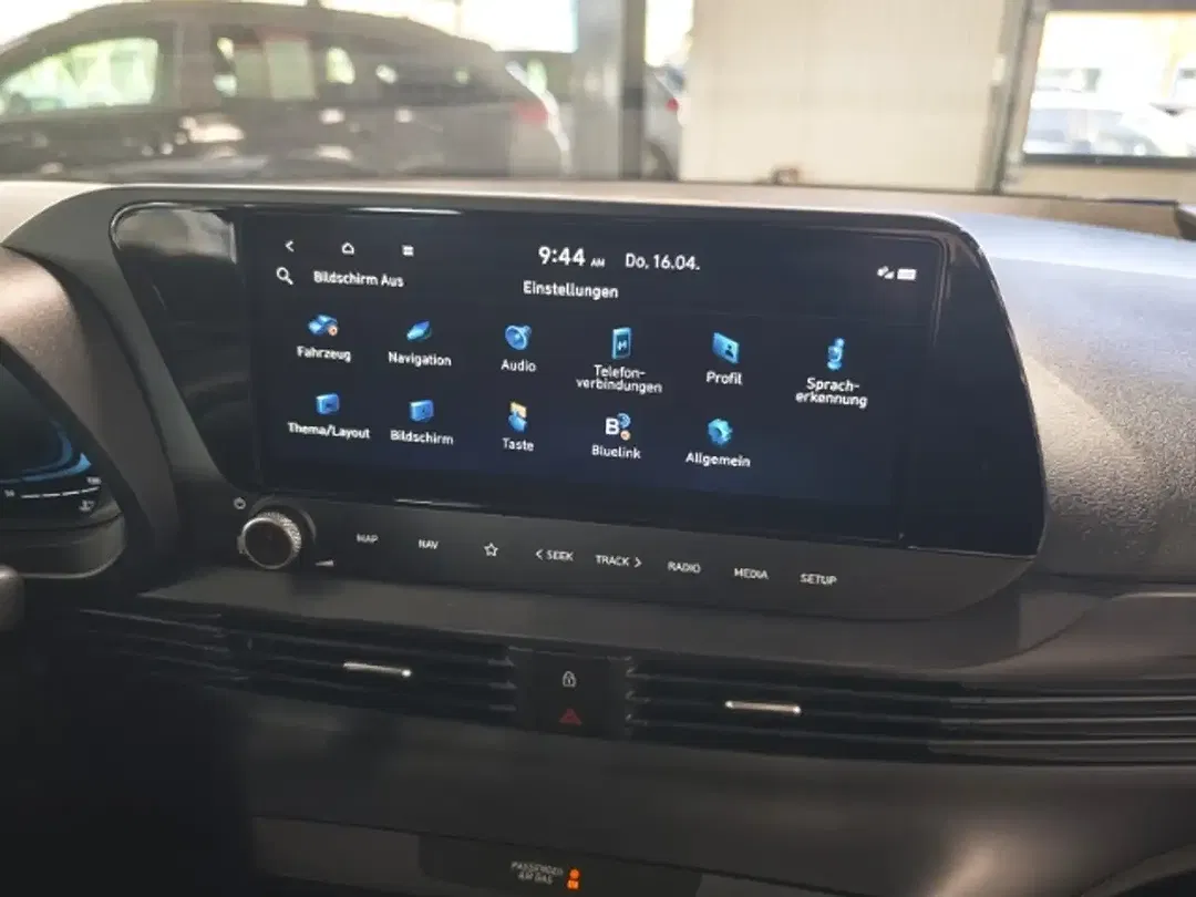 Hyundai i20 - Thumbnail 13