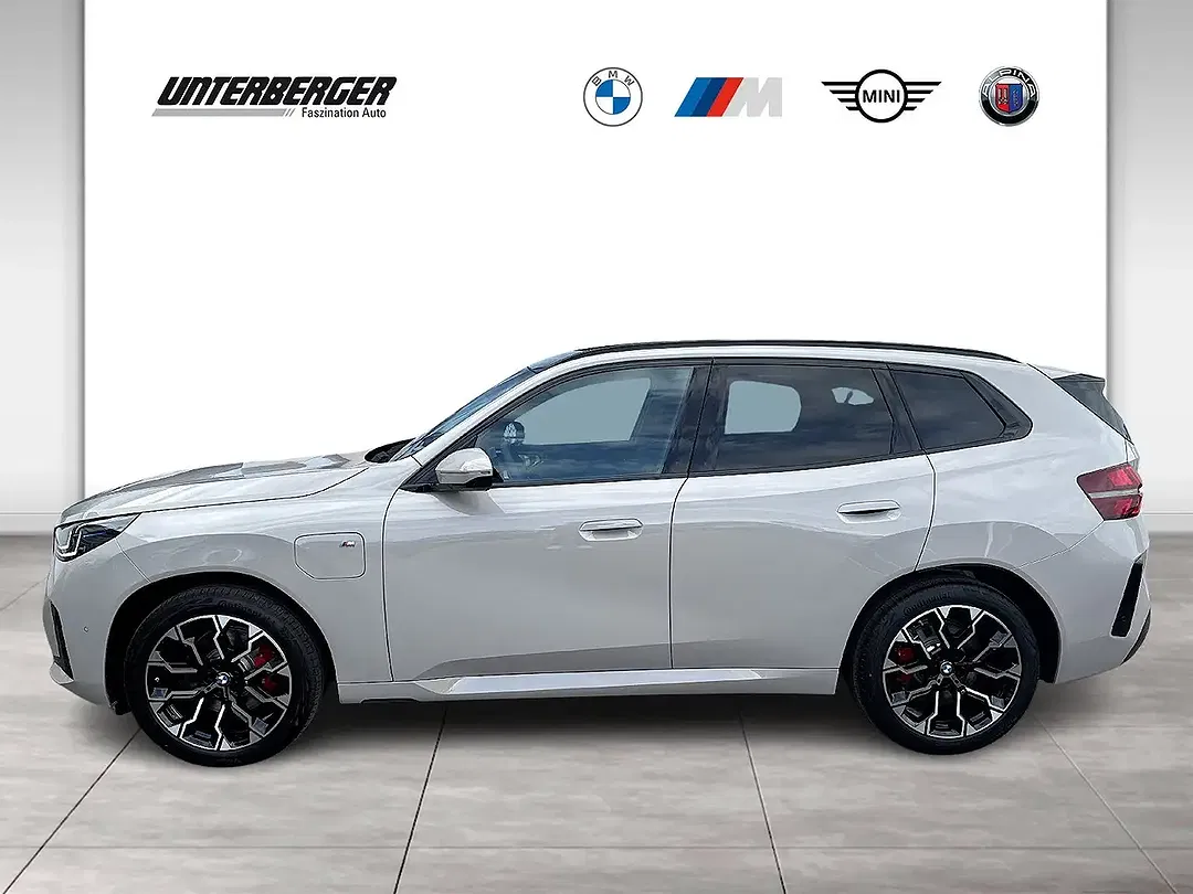 BMW X3 - Thumbnail 3