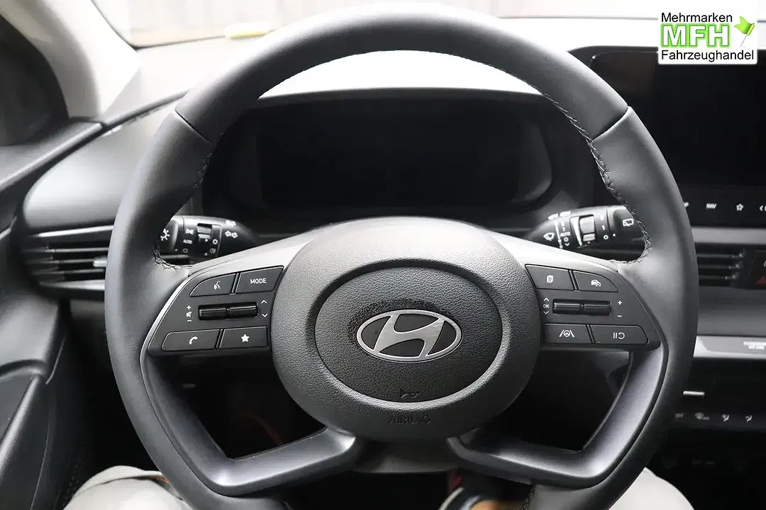 Hyundai i20 - Thumbnail 11