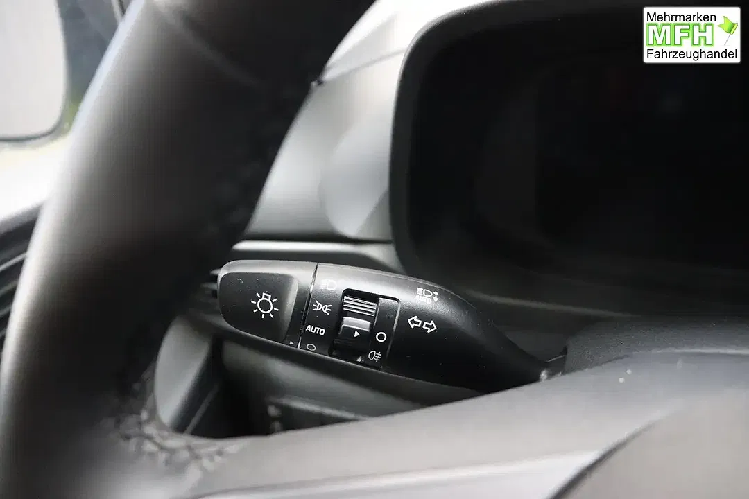 Hyundai i20 - Thumbnail 12