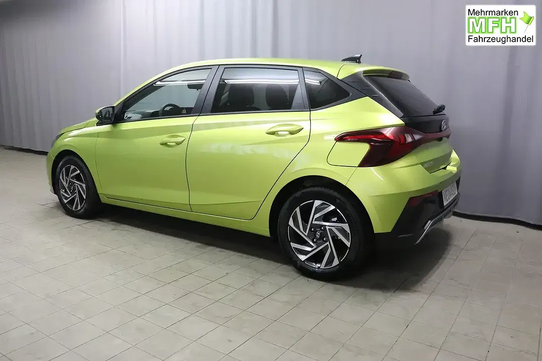 Hyundai i20 - Thumbnail 4