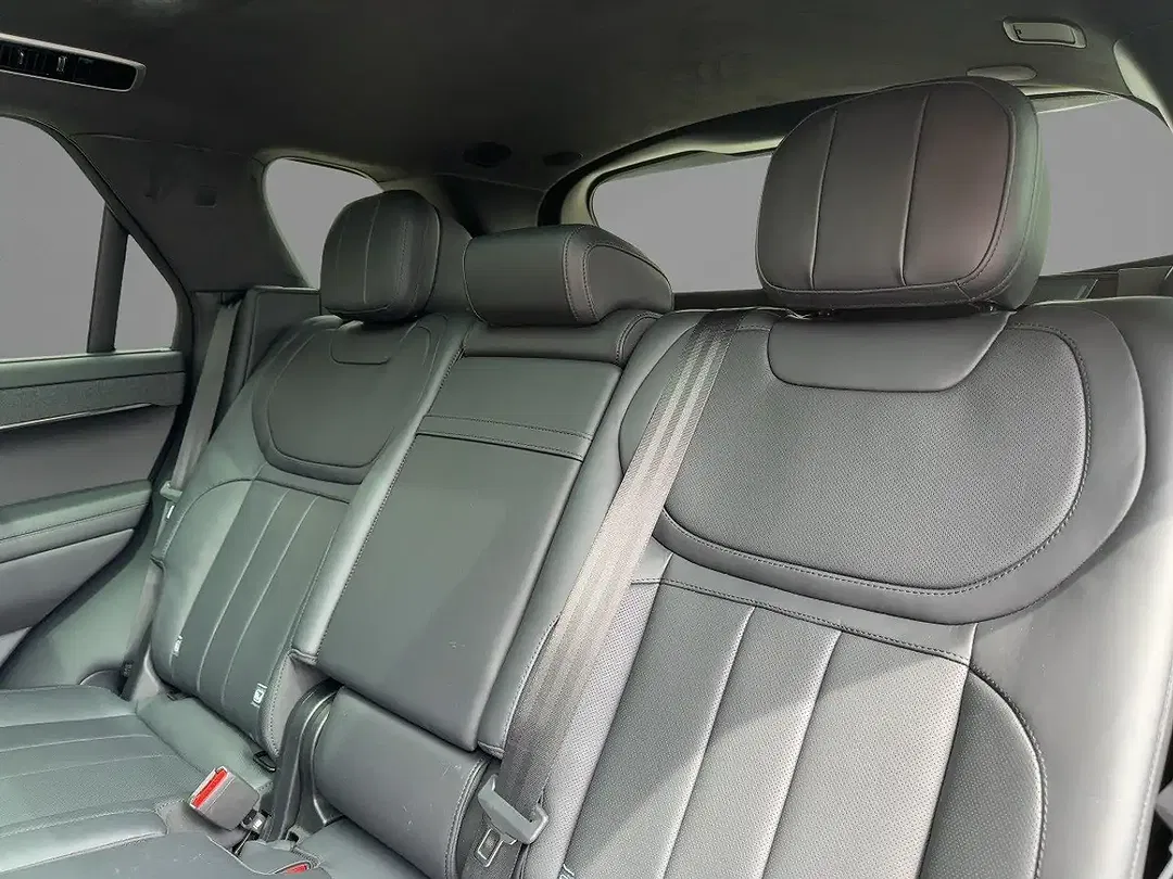 Land Rover Range Rover Sport - Thumbnail 8