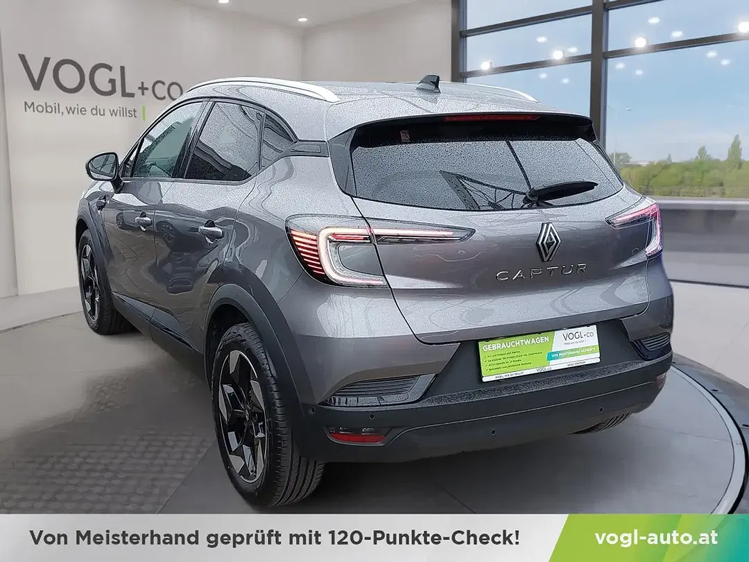 Renault Captur - Thumbnail 3