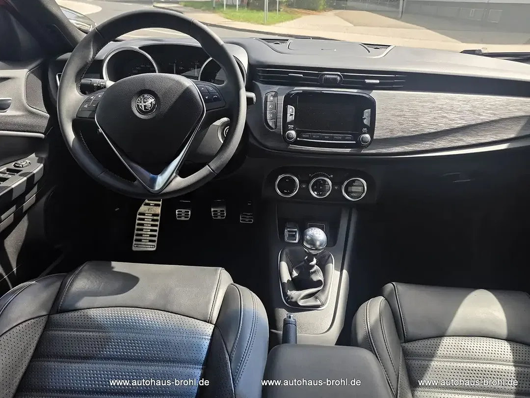 Alfa Romeo Giulietta - Thumbnail 9