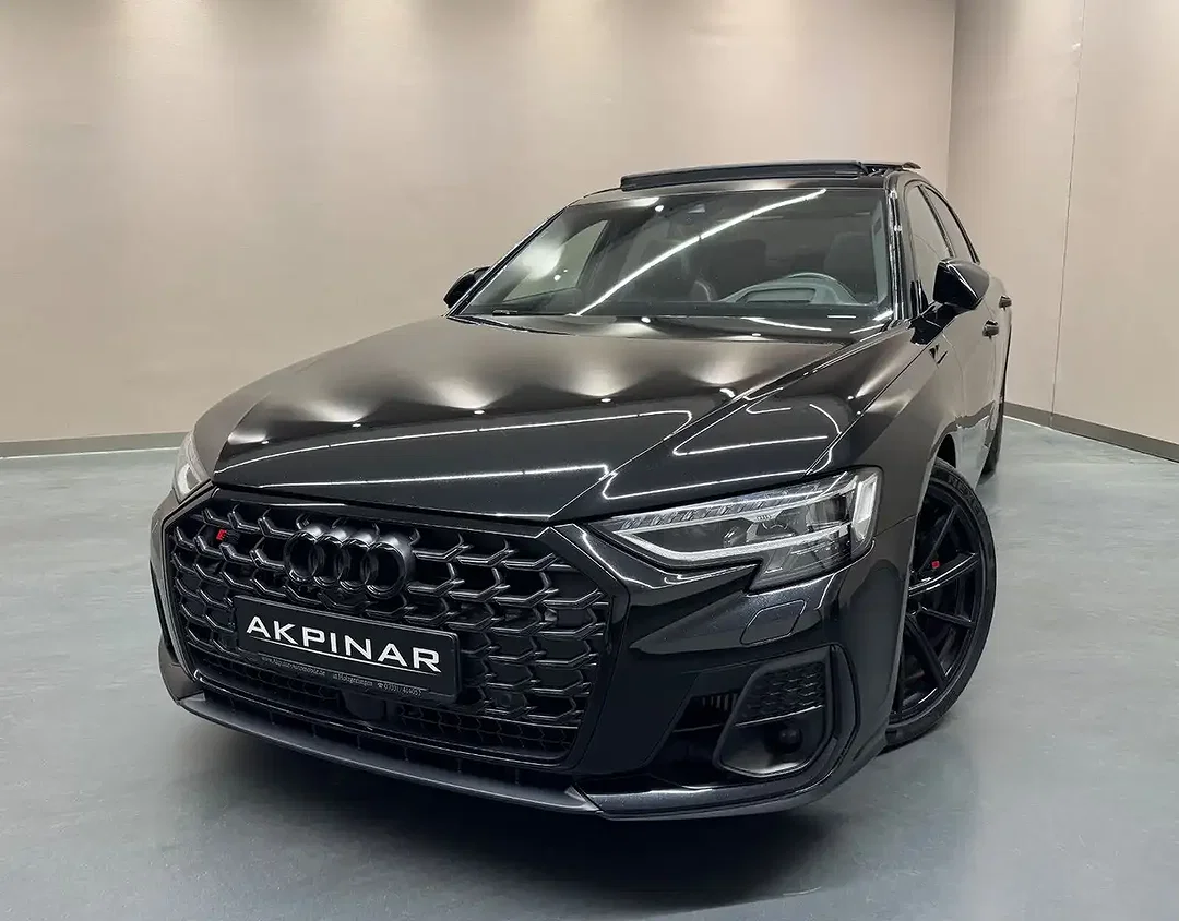 Audi S8 - Afbeelding 1