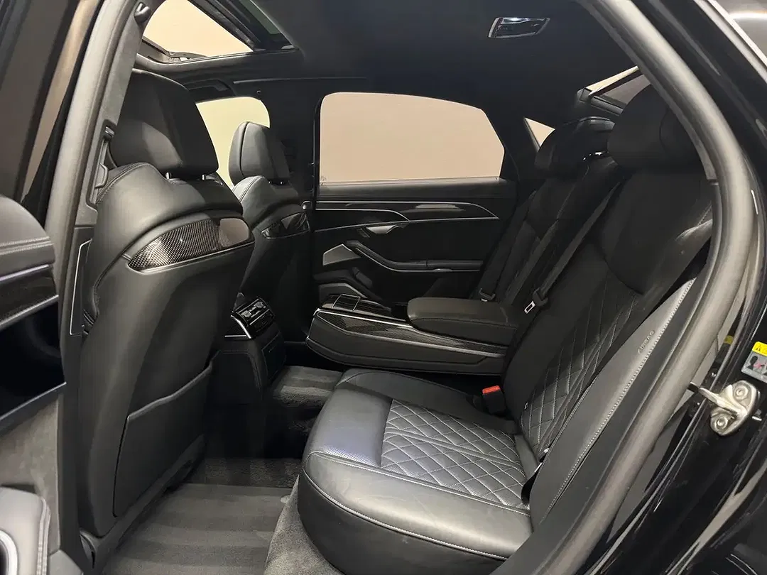 Audi S8 - Thumbnail 12