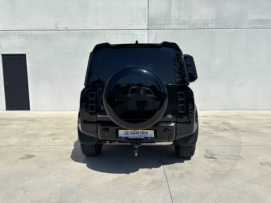 Land Rover Defender - Thumbnail 5