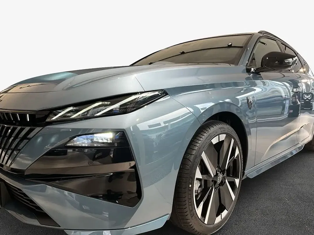 Peugeot 308 - Thumbnail 6