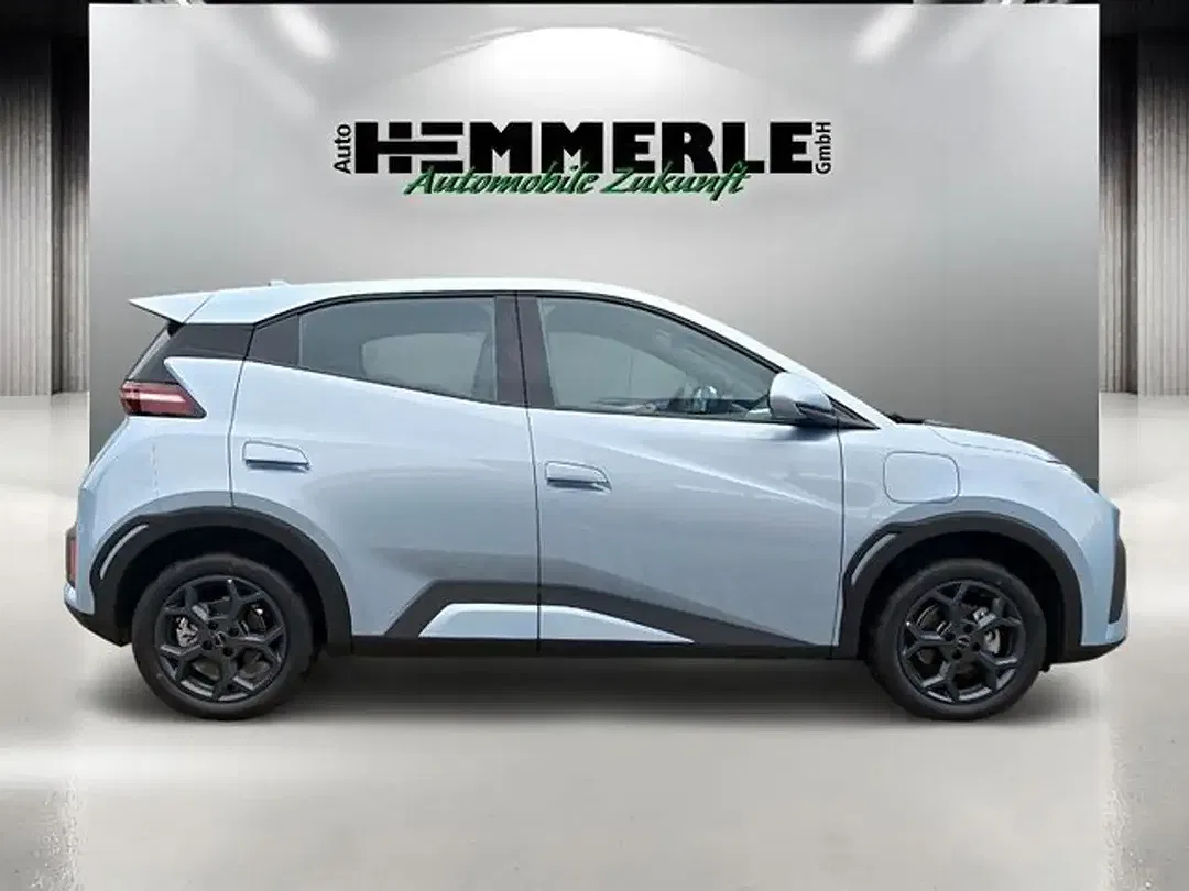 BYD Dolphin - Thumbnail 2